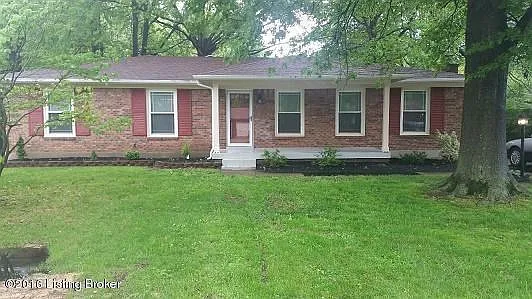7823 Nottoway Cir photo 1