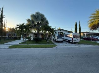 9495 Dominican Dr, Cutler Bay, FL 33189