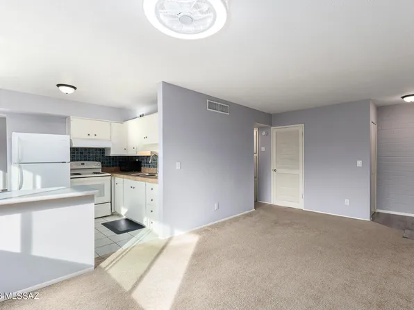 1324 S Avenida Polar APT D-204, Tucson, AZ 85710