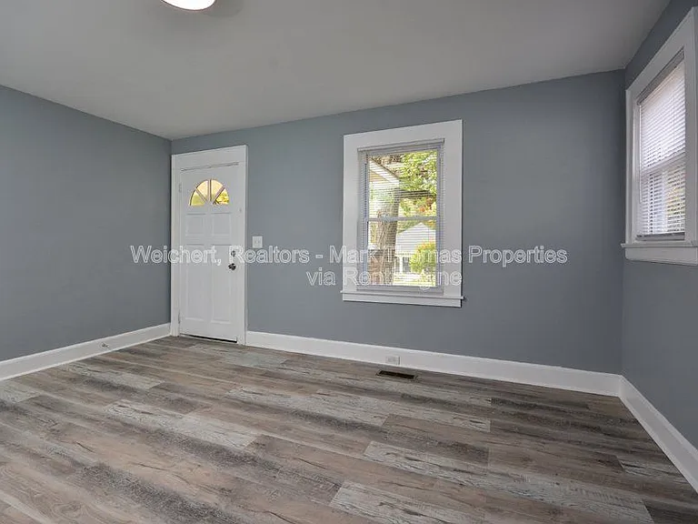 216 N Guthrie Ave — Photo 9