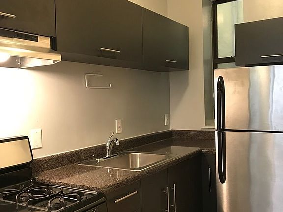 4th image of 61 E 117th St APT 2A