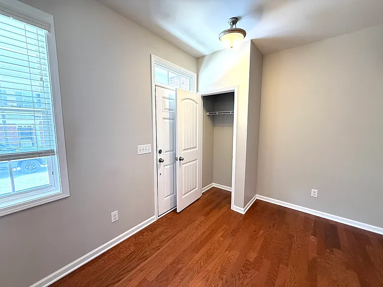 514 Dragby Ln — Photo 36