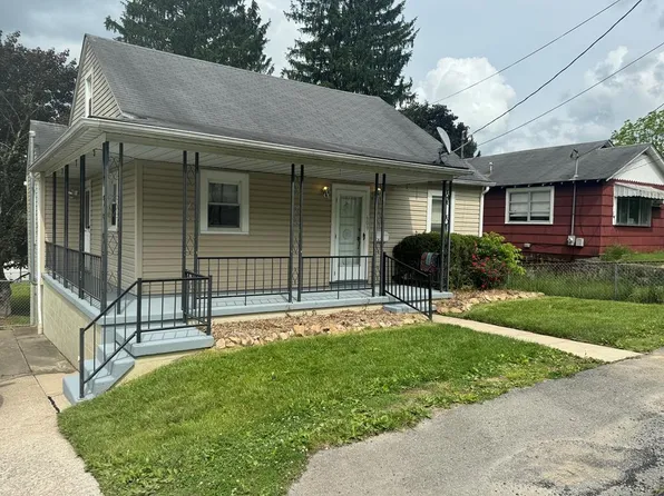 609 Temple St, Beckley, WV 25801