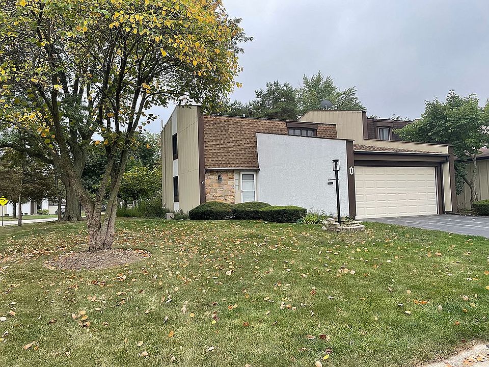 1st image of 1 Sweetwood Ct