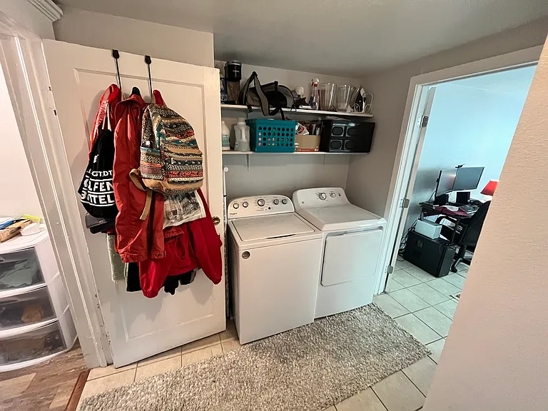 219 Bryan St — Photo 5