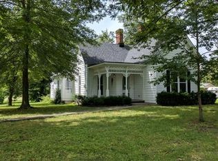 621 Danville Ave, Stanford, KY 40484