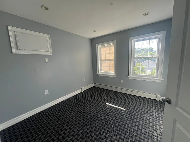 14421 Lakewood Ave #1 — Photo 9