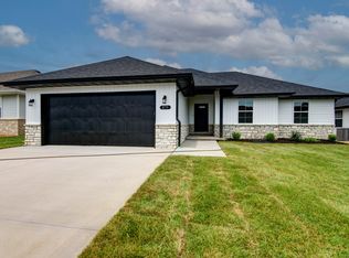 879 S Parkside Cir LOT 82, Nixa, MO 65714