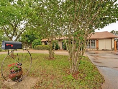 6903 Chinook Dr, Austin, TX, 78736