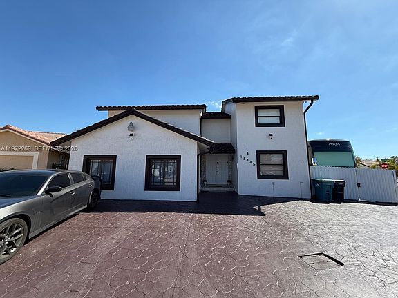 4th image of 15445 SW 57th St