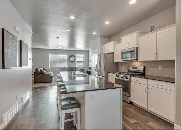 2nd image of 3668 W Dusky Sky Ln