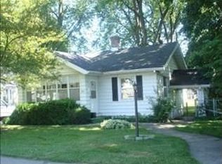 1421 Purvis Ave, Janesville, WI 53548