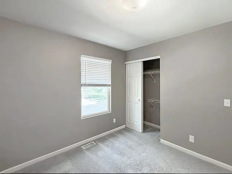 1748 N 207th St — Photo 18