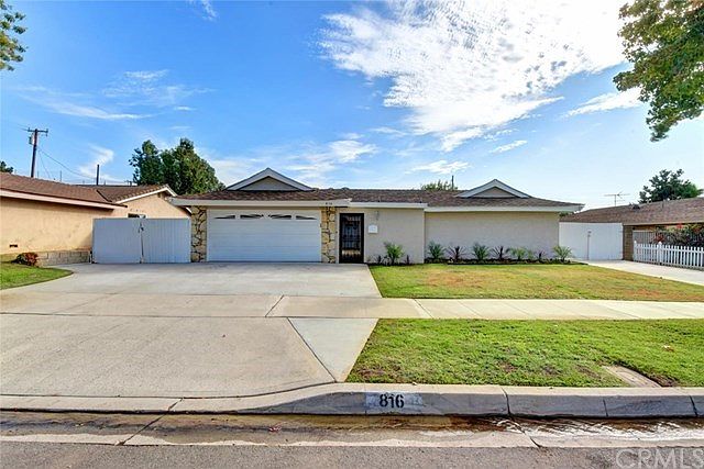 1st image of 816 E Vista Del Playa Ave