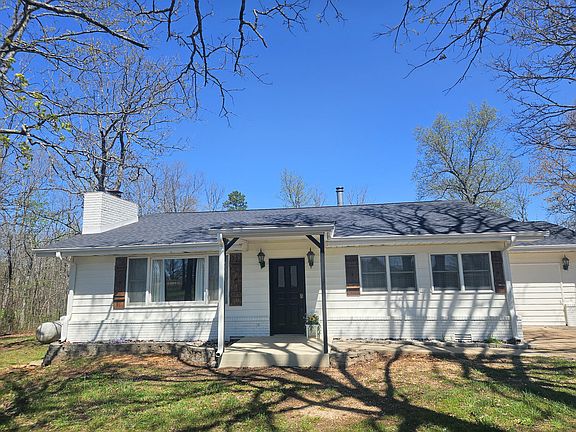 3rd image of 21371 Howell Road