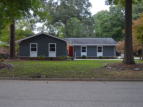 2nd image of 223 Dominion Dr