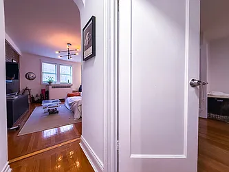 Rented by Gravity Real Estate Advisors