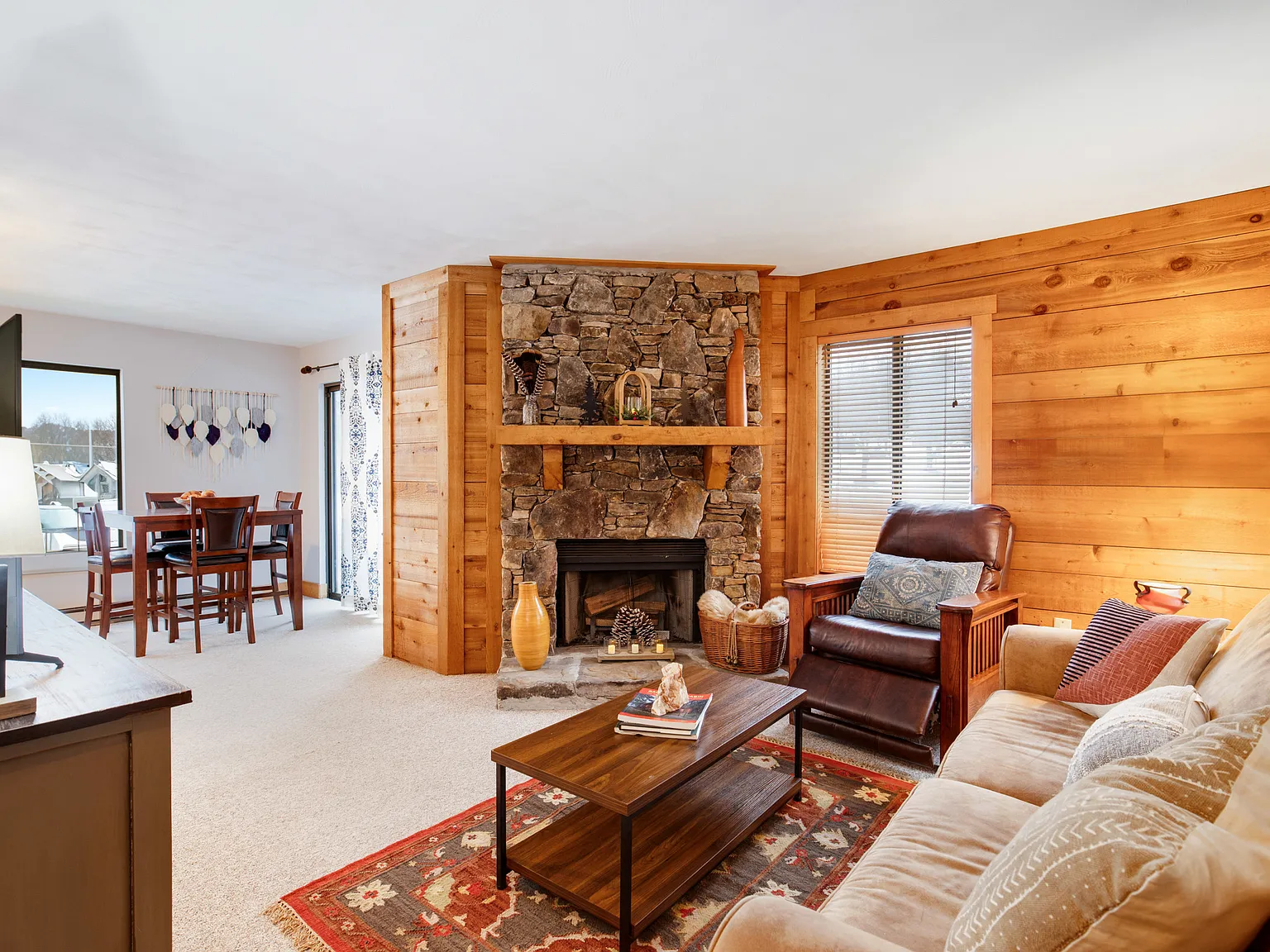2507 Swiss Mountain Dr — Photo 2