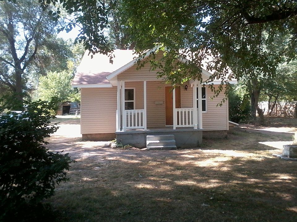 2nd image of 3134 W State St