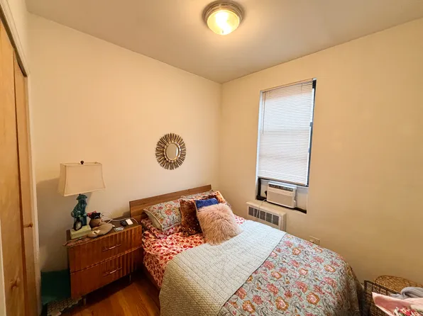 45-18 30th Avenue 3F image 4 of 4