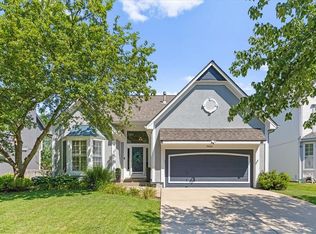 9416 W 125th St, Overland Park, KS 66213