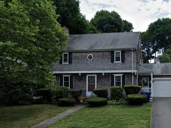 255 River St, Braintree, MA 02184