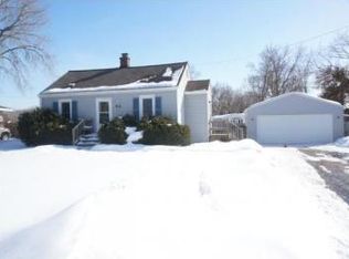 40 63 1/2 Way NE, Fridley, MN 55432