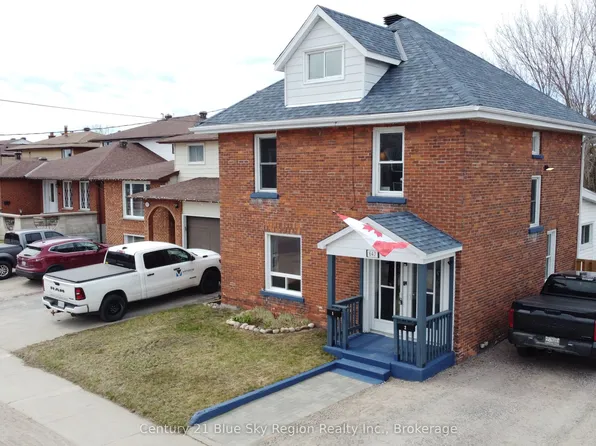 647 Douglas St, North Bay, ON P1B 5N9