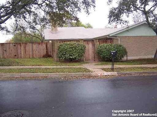 1st image of 13630 LANDMARK HILL DR