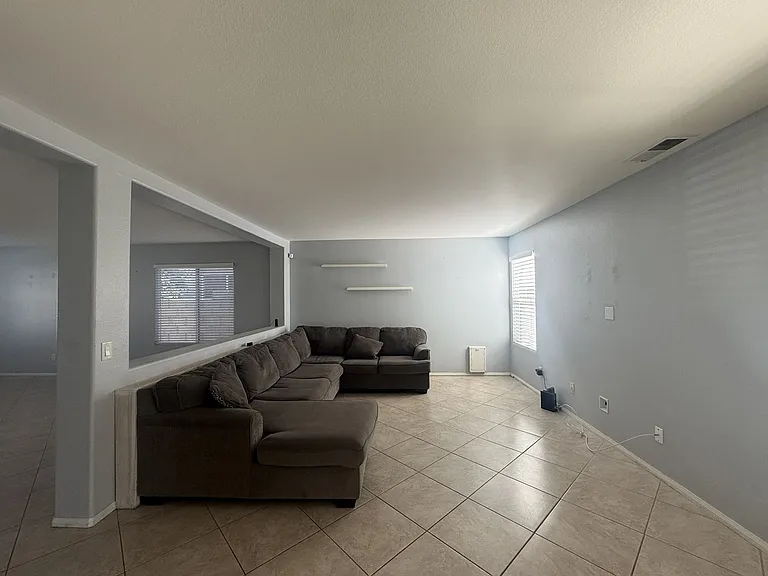 45719 Caledonia Ct — Photo 6