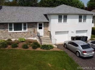 100 Lowe Ave, Meriden, CT 06450