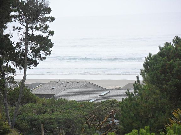 5th image of 3305 NW Sandpiper Way