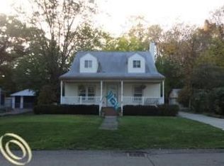 30543 Everett St, Southfield, MI