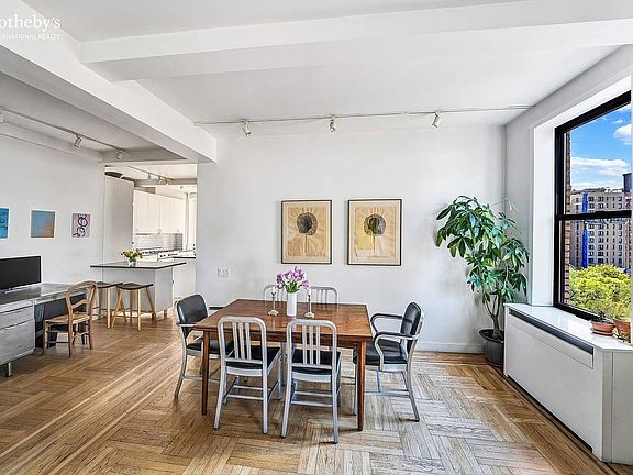 4th image of 50 W 96th St APT 11D