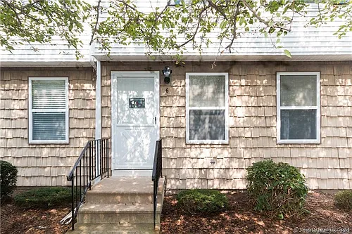 6 Larkspur Ln #6 Photo 1