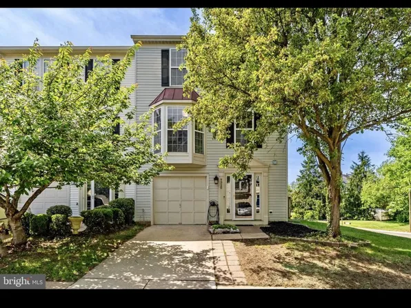 9320 Garst Dr, Manassas, VA 20110