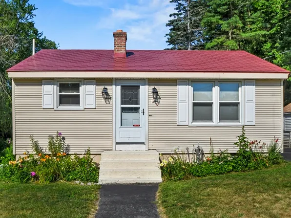 20 Grandview St, Auburn, MA 01501