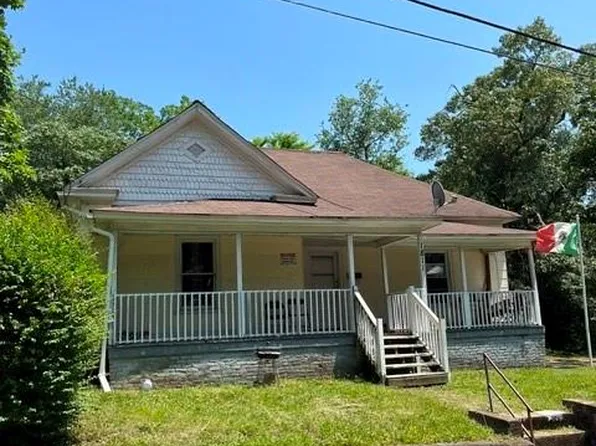 1811 Lomond St, Winston Salem, NC 27127