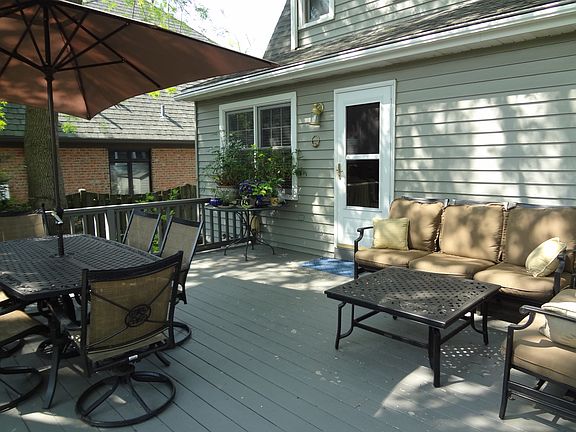5th image of 389 S Kenilworth Ave