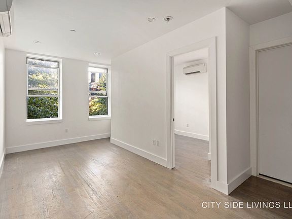 2nd image of 824 Saint Johns Pl #3D