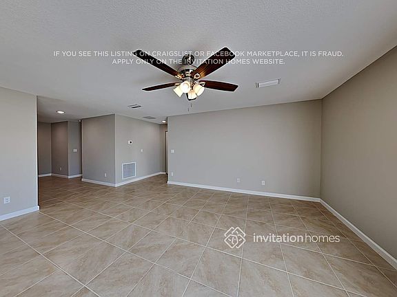 3rd image of 244 SW Aubudon Ave