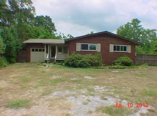 411 Silver Lake Rd, Wilmington, NC 28412