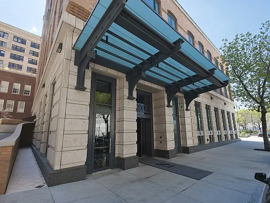 Rented by Sotheby's International Realty | media 11