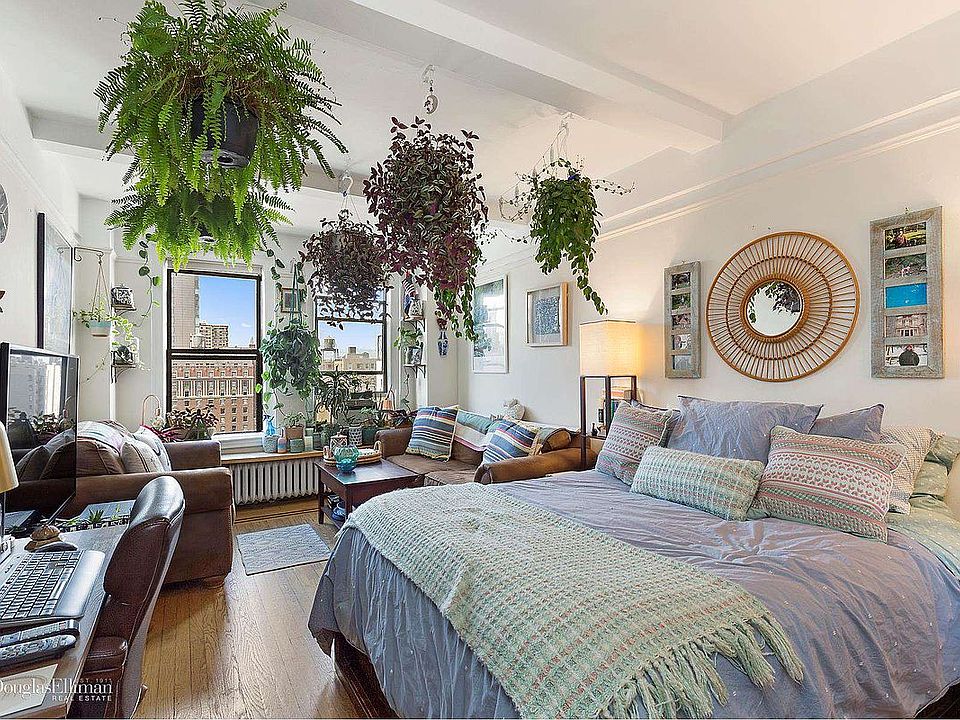 1st image of 235 W 102nd St APT 16L