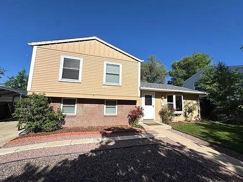 124 N Brentwood Dr Photo 1
