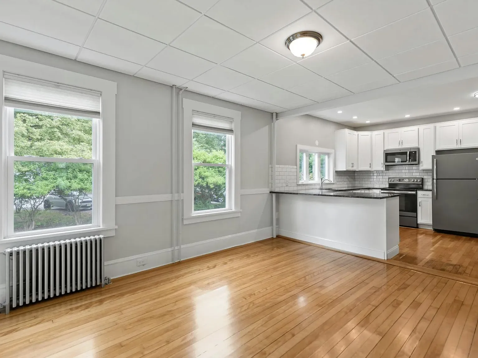 2 bed, 1205 sqft, $2,600 — Photo 2