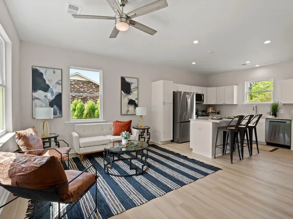 202 Resinwood Rd, Moncks Corner, SC 29461