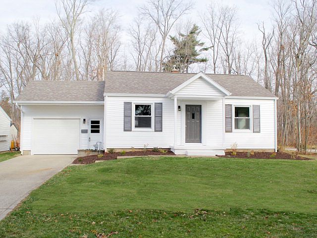 1st image of 780 Marlow Pl