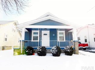 2304 W Barker Ave, West Peoria, IL