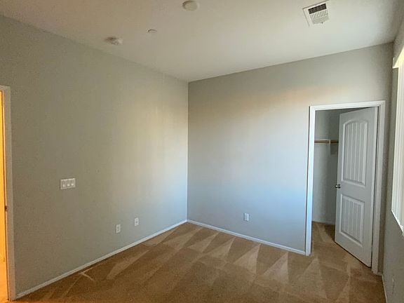 3rd image of 4662 Palmilla Dr